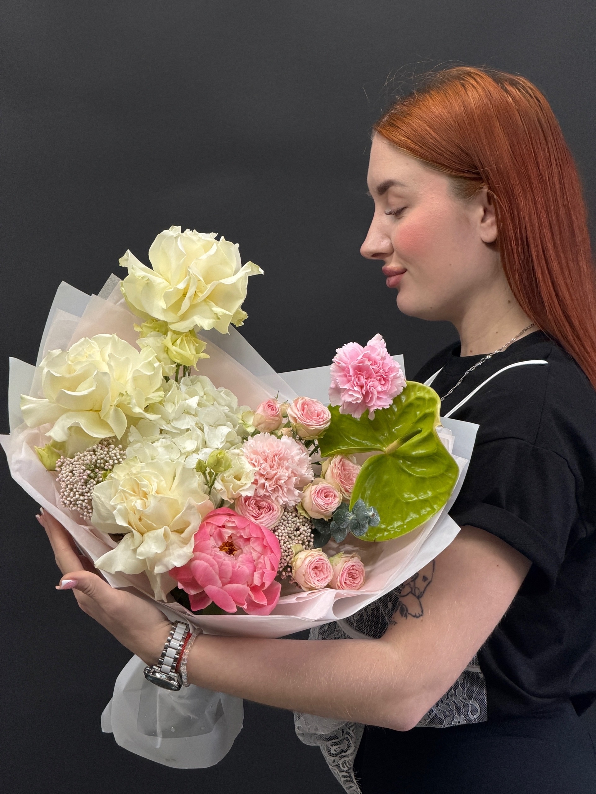 Сборный авторский букет с Антуриумом