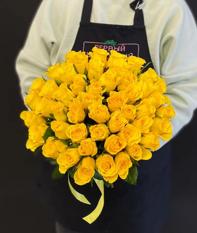 51 яркая кенийская роза под ленту