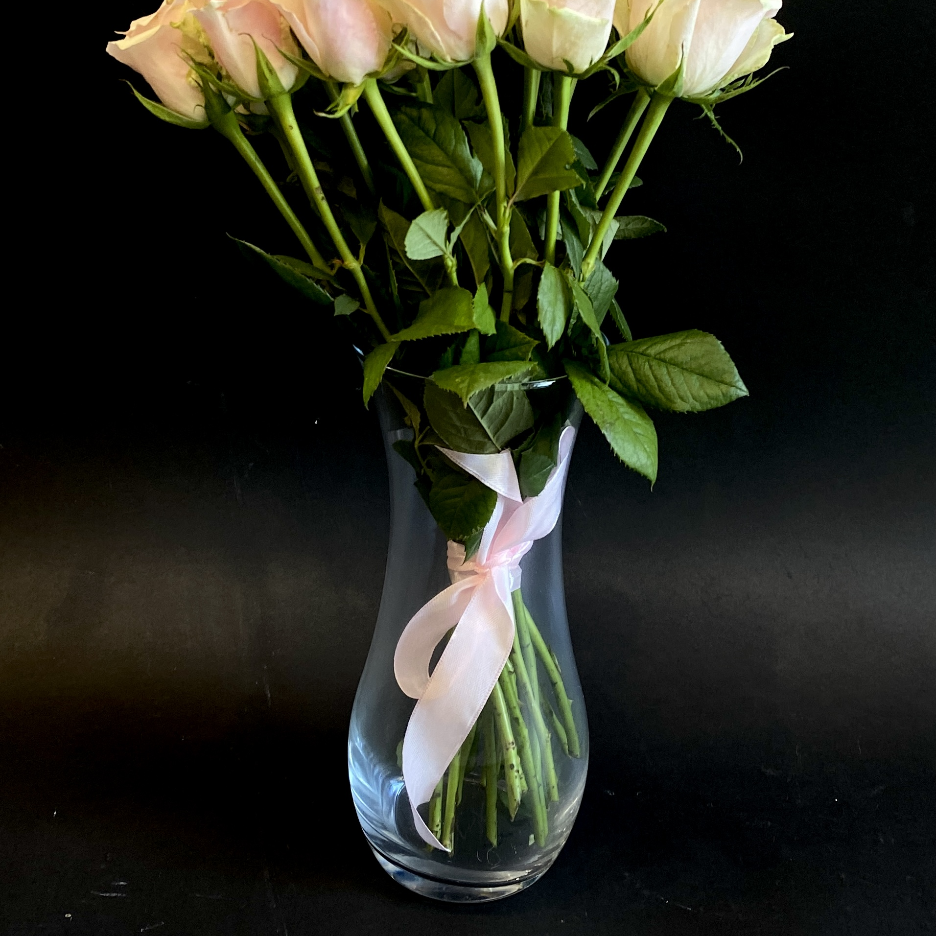 Стеклянная ваза