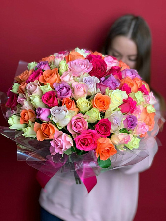 101 Роза в пленке