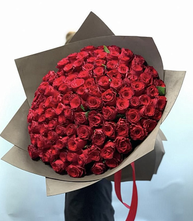 101 роза сорта Родос 50см